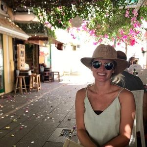 Meet your Posher, Jana